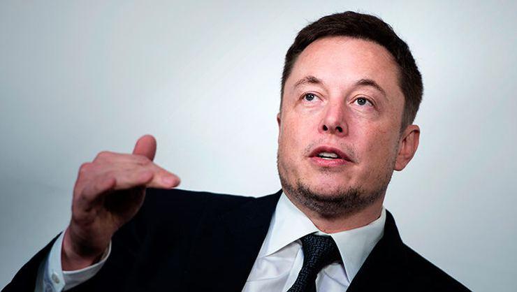 Elon Musk, Tesla hisselerinde satışa devam ediyor