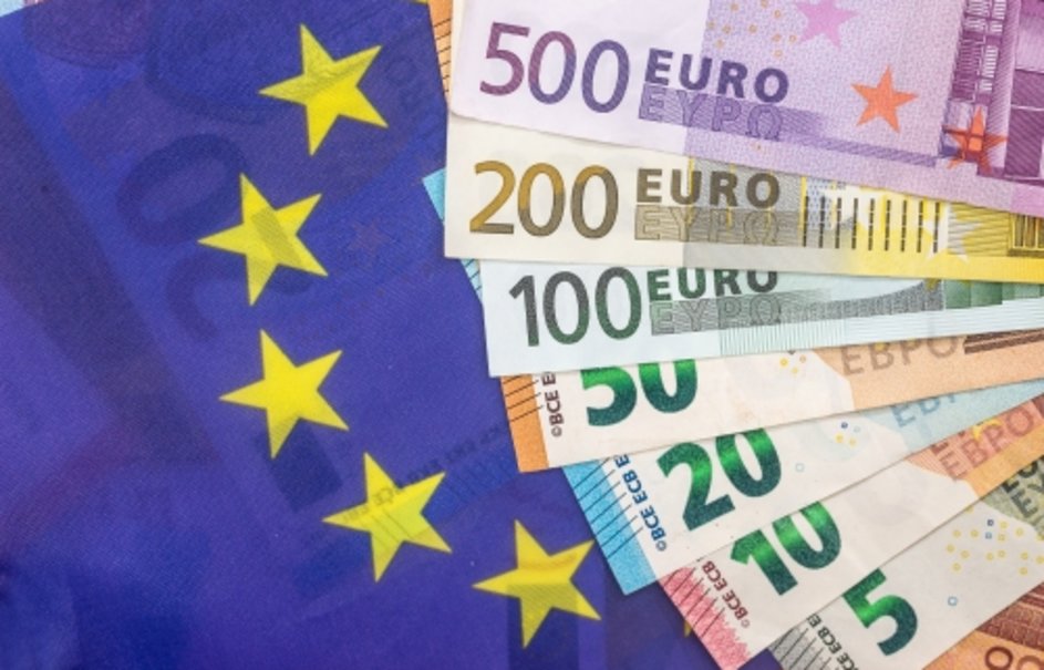 Euro Bölgesi üçüncü çeyrek büyüme verisine revizyon