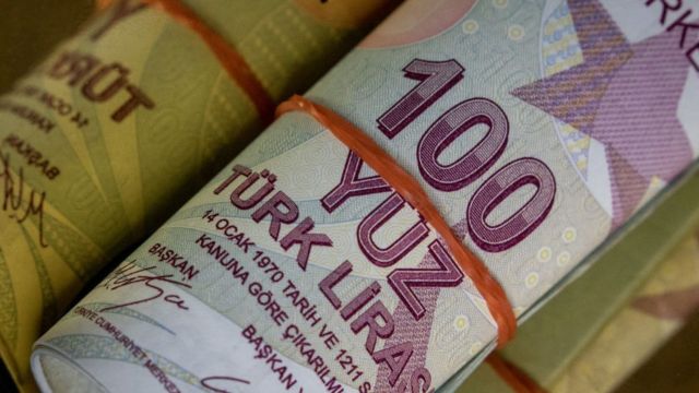 Hazine, 7,6 milyar lira borçlandı
