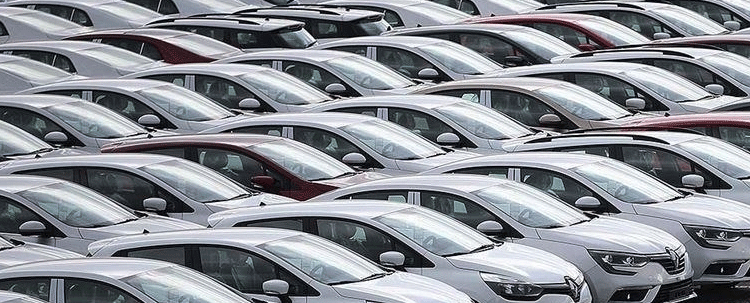 Rusya'da otomobil satışlarında rekor düşüş