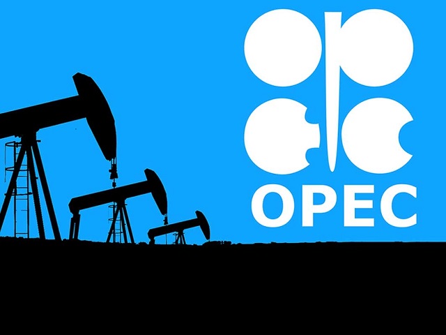 OPEC+ toplantısı öncesinde petrol fiyatları geriledi