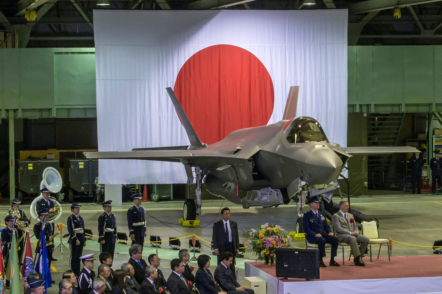 Japonya, F-35 programına katılıyor