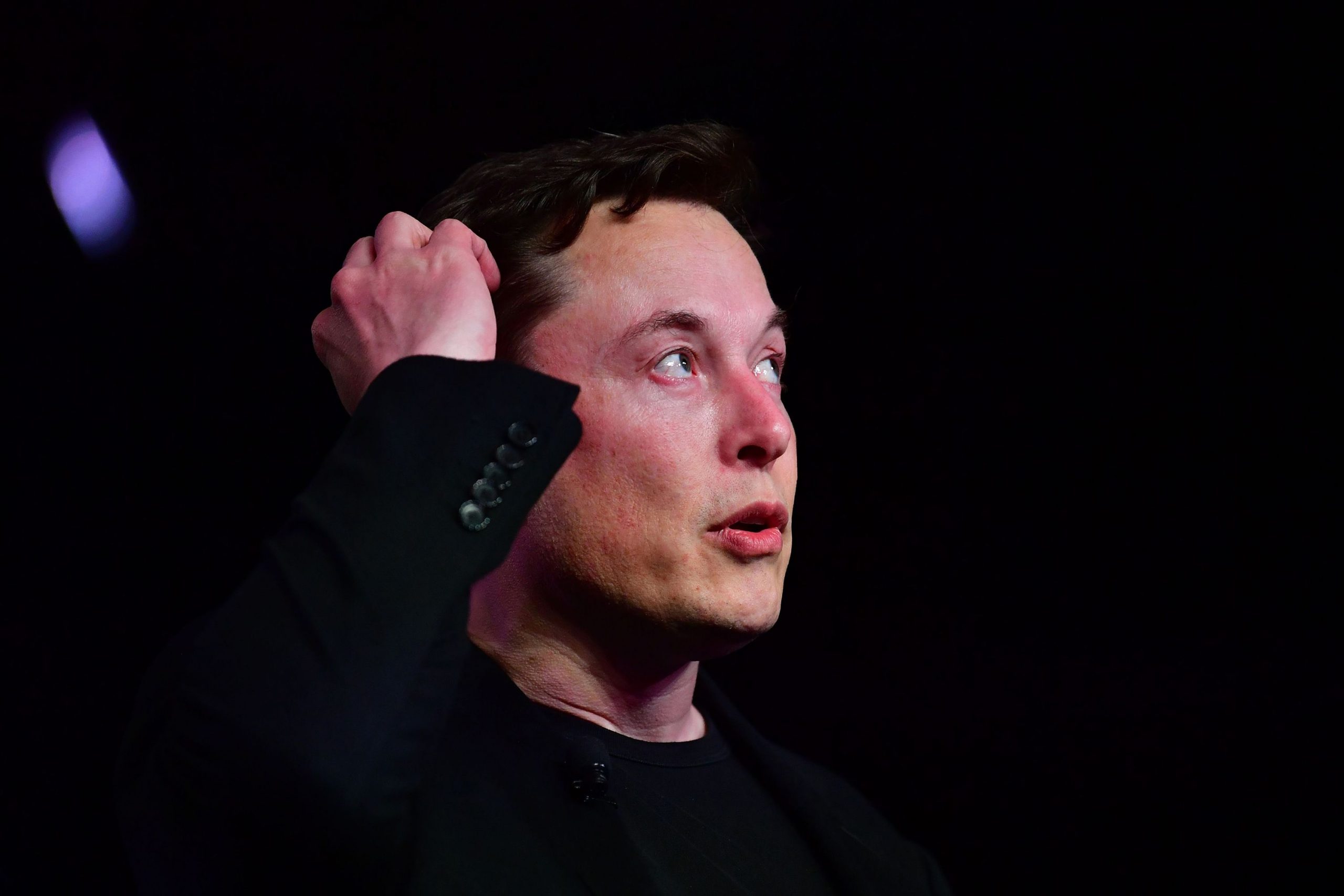 Hissedarlar zararda! Elon Musk'a toplu dava açıldı