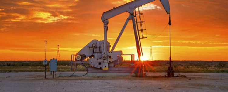 IEA'ya göre küresel petrol arzı talebi aşmaya başladı