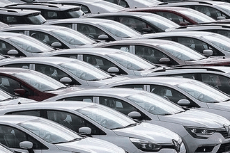 Avrupa'da otomobil satışları 3 aylık düşüşünü sonlandırdı