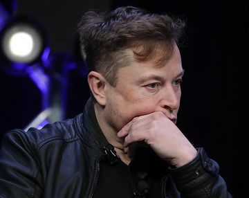 Musk yine Tesla hissesi sattı