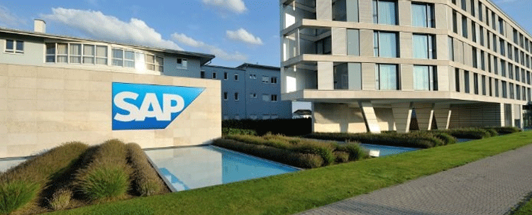 İşten çıkarma furyasına SAP'ta katıldı