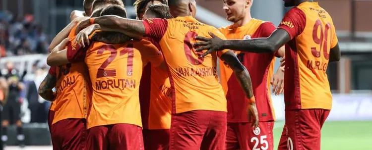 Galatasaray 2021-2022 sezonu futbolcu yıllık ücretleri ve maaşları
