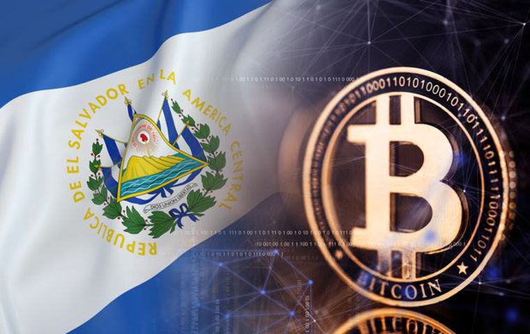 “El Salvador’un Bitcoin’i kabul etmesinin negatif etkileri var”