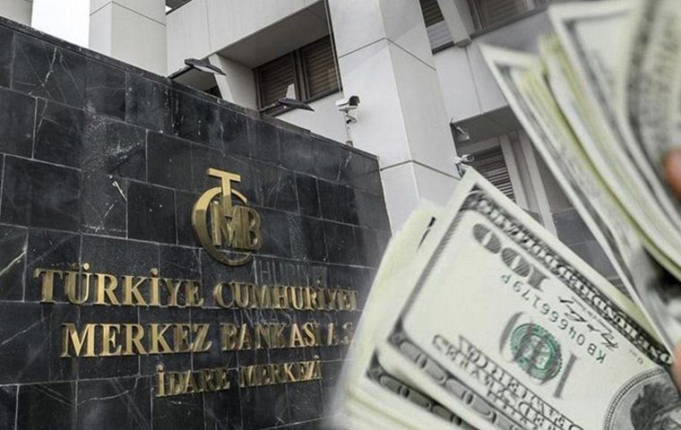 Merkez Bankası eylül ayı faiz kararını açıkladı, dolar uçuşa geçti
