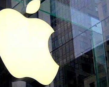 Apple çalışanlarını ofislere geri çağırıyor