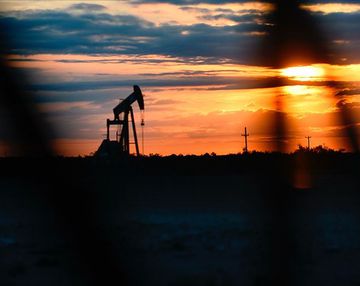 ABD'nin ticari ham petrol stokları azaldı