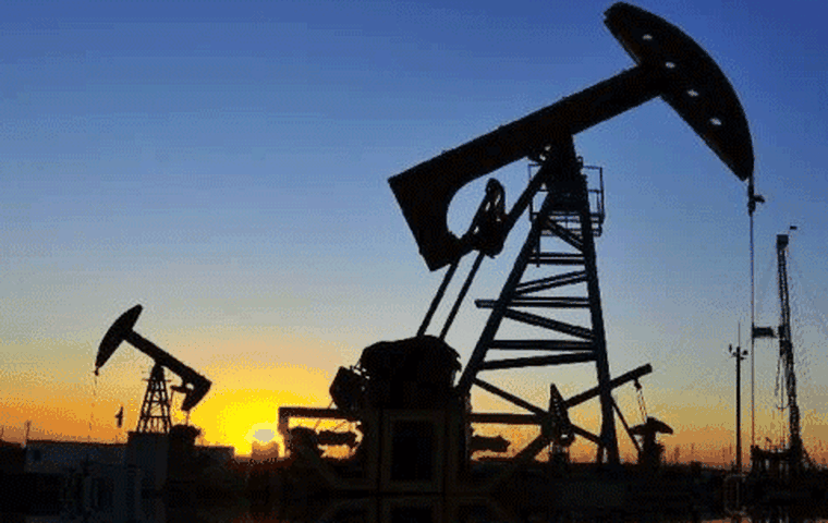ABD'nin ticari ham petrol stoklarında artış