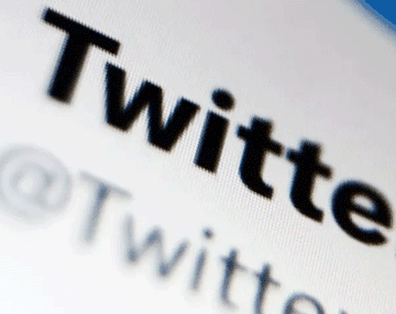 Twitter, mavi tık uygulamasını erteledi