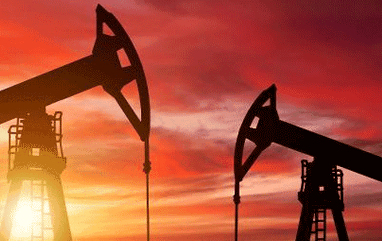 ABD'nin ticari ham petrol stokları azaldı