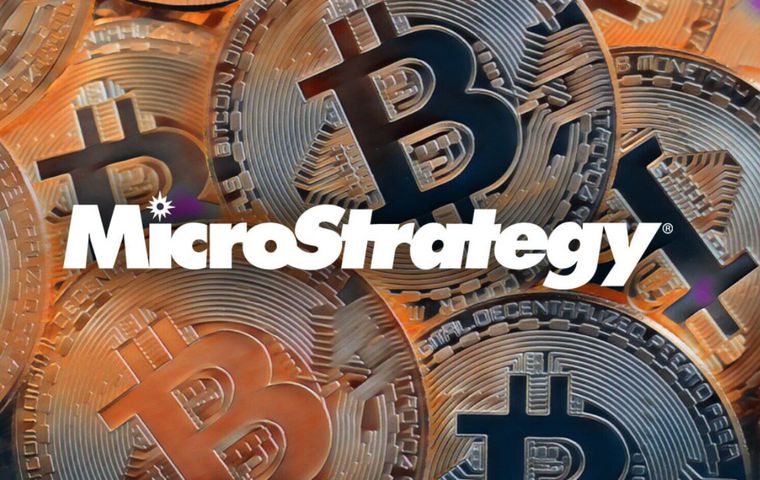 Michael Saylor'un MicroStrategy'si, 414 milyon dolara 7.002 bitcoin daha satın aldı
