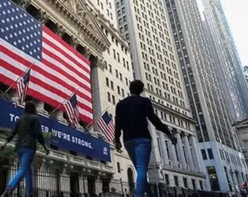 New York borsası karışık seyirle açıldı