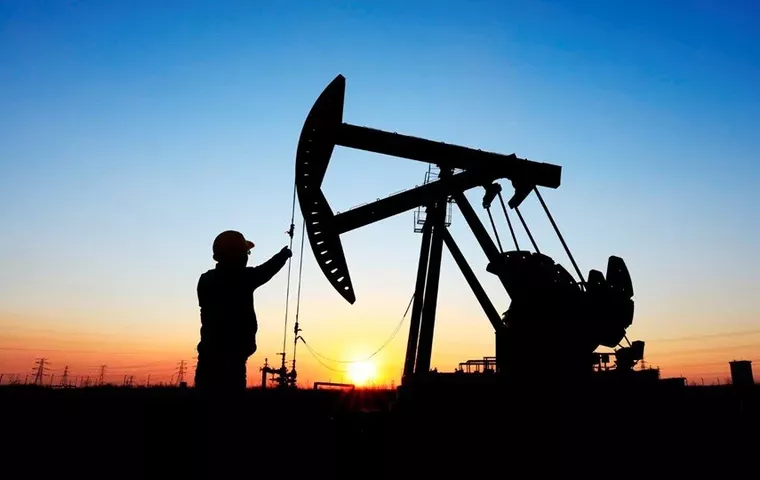 Brent petrolün fiyatı 77,50 dolar seviyesinde