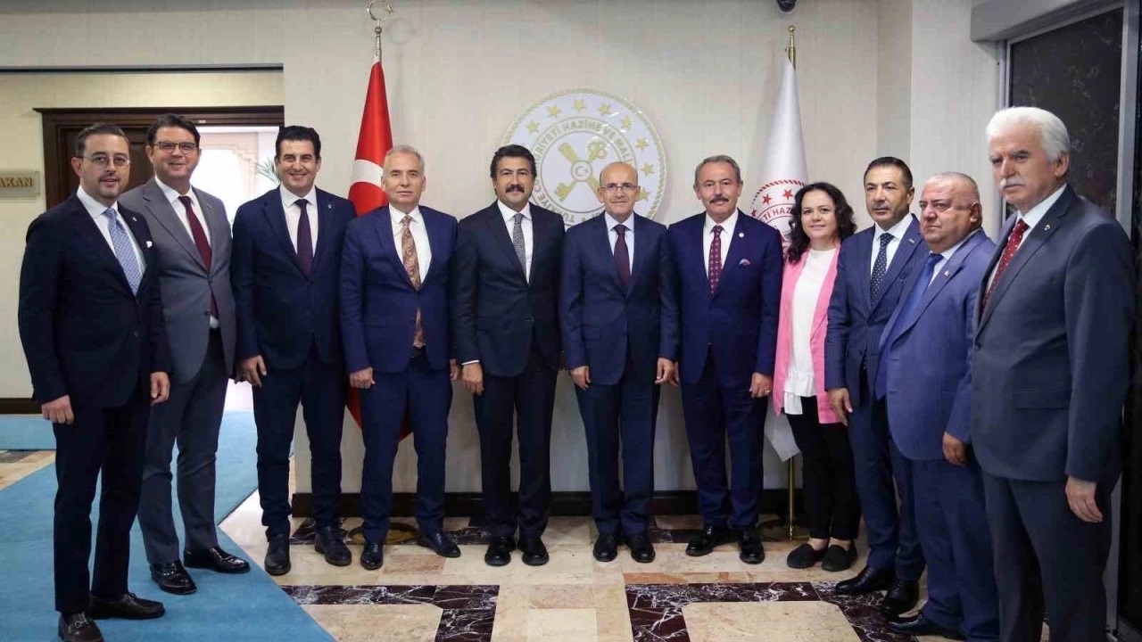 Denizli iş dünyası sorunlarını Ankara’ya taşıdı