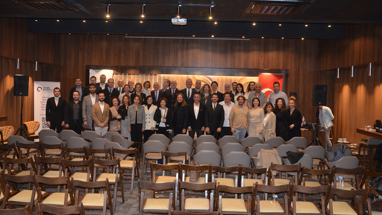 Aile şirketlerinde devir huzur, barış ve liyakat esaslı olmalı