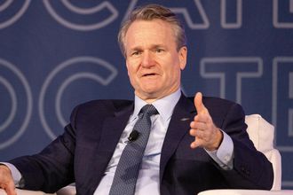 BofA/Moynihan: Fed faiz artırımına ara verebilir