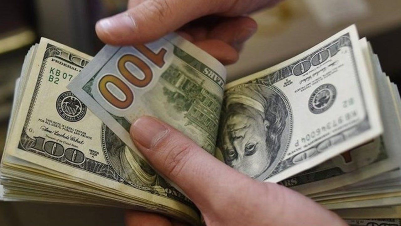 Döviz kredileri irtifa kaybediyor