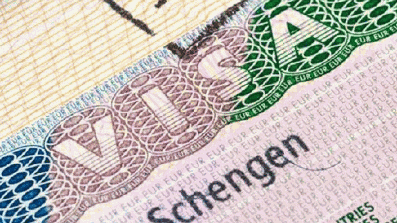 Schengen vize ücretlerine zam geliyor