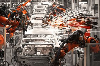 Otomotiv üretimi Kasım'da %19,7 azaldı