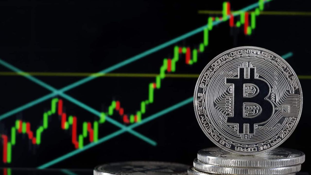 Kripto parada teknikçi avı! Bitcoin'de bütün analistler terse düştü