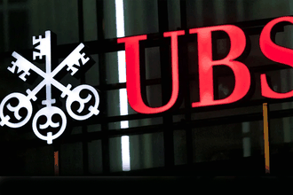 UBS, yüzlerce çalışanını işten çıkaracağını açıkladı