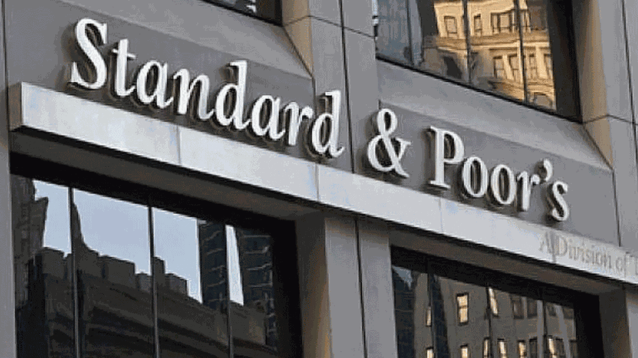 S&P, Türkiye’nin not görünümünü pozitife çevirdi