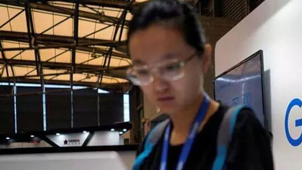 Google aşı olmayan çalışanını işten çıkaracak