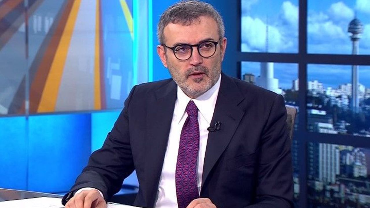 Mahir Ünal'dan kabine değişikliğine üstü kapalı teyit