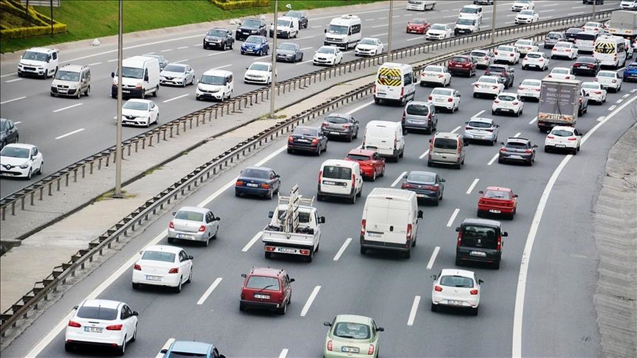 Trafiğe kayıtlı araç sayısında artış