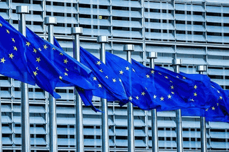 Euro Bölgesi resesyondan kurtuldu