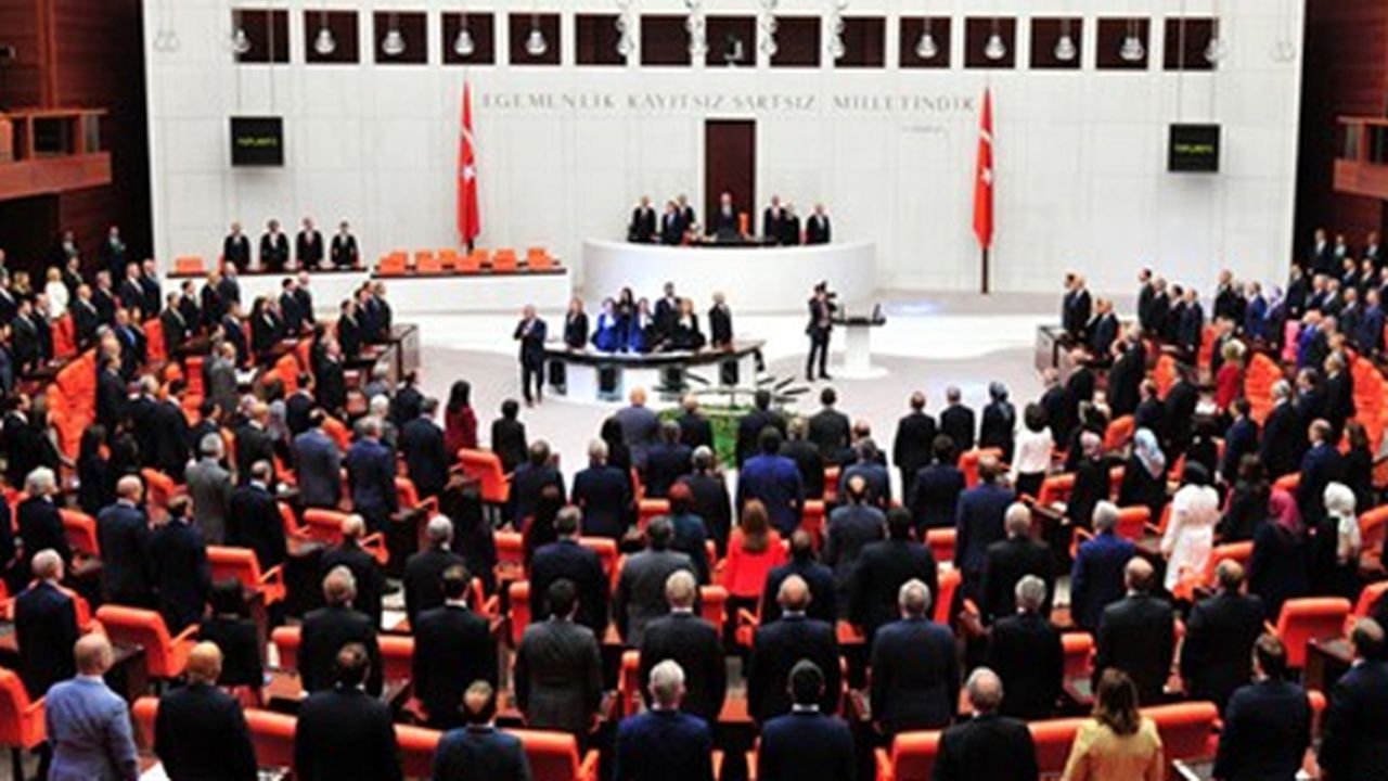 2022 yılı bütçesi kabul edildi