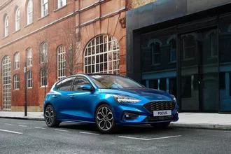 Hibrit opsiyonuyla Ford Focus ilk kez yola çıkmaya hazırlanıyor