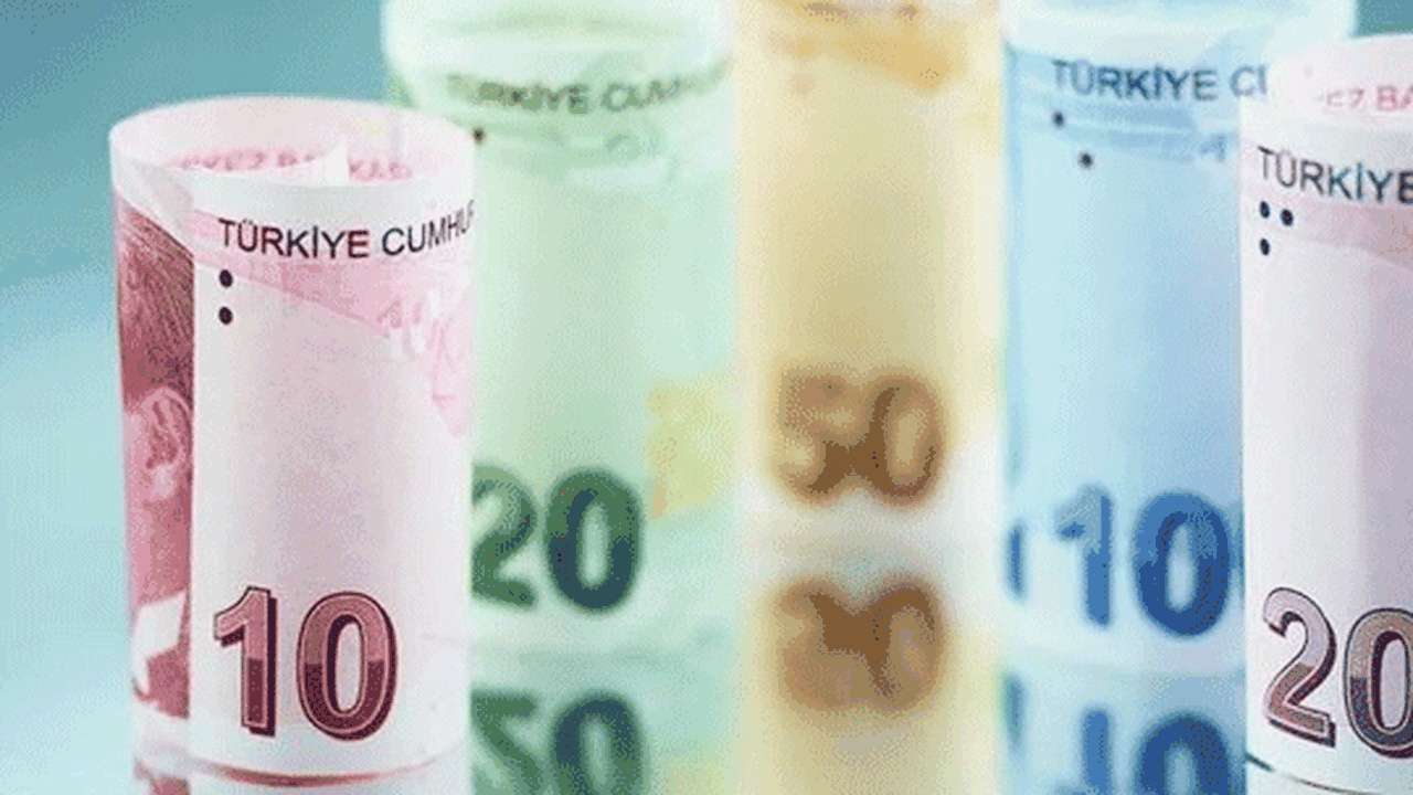 Yabancı kurumlar: Yanlıştan dönülmemesi TL’yi daha da zayıflatır
