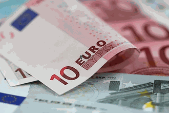 AB, euro cinsi para transferlerini hızlandırıyor