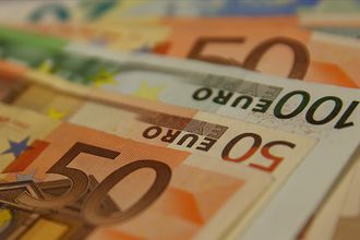 Euro Bölgesi'nde gıda harcamaları azalıyor