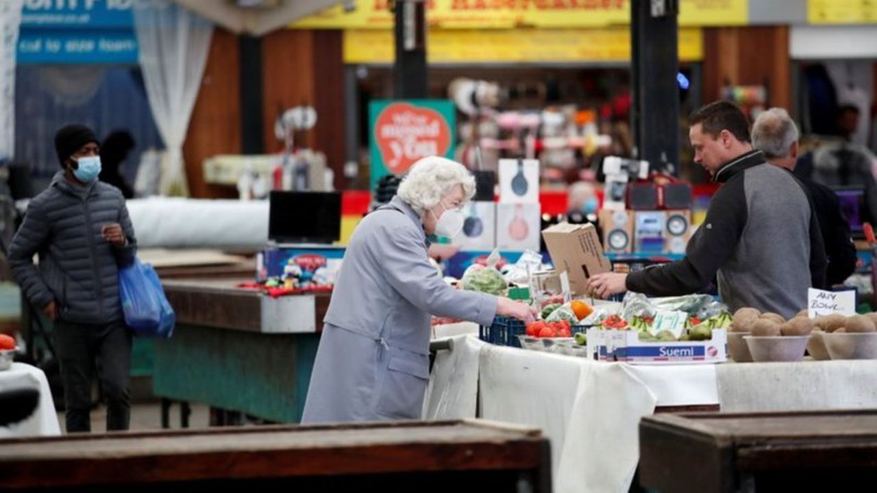 İngiltere'de enflasyon bir kez daha rekor kırdı