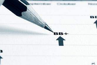 IIRA, Türkiye'nin kredi notlarını revize etti