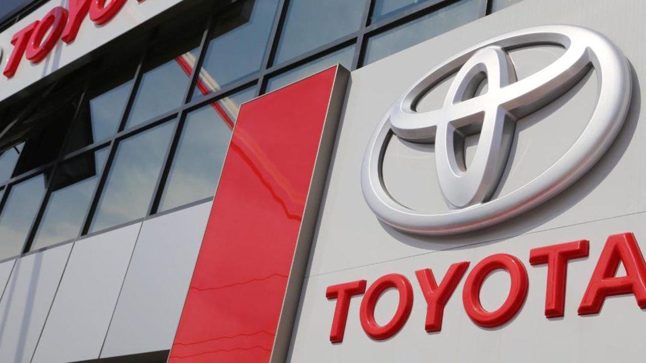 Toyota, Kasım ayında üretimini yüzde 15 azaltacak