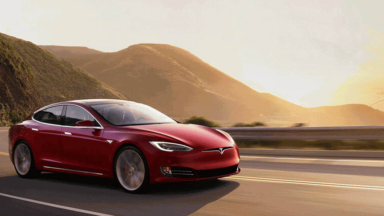 UBS, Tesla için tavsiyesini düşürdü, hedef fiyatını yükseltti