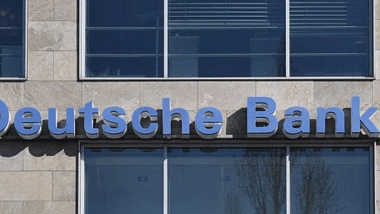 Deutsche Bank hisselerinde düşüş üçüncü gününde