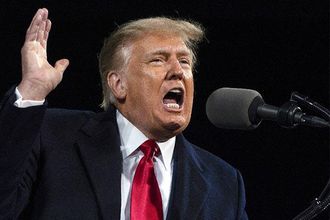 Trump’tan sosyal medya atağı