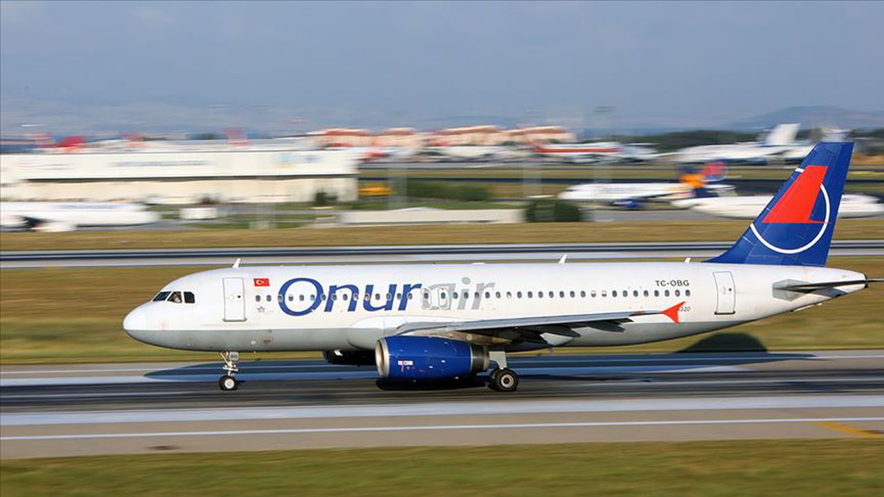 İflasın eşiğindeki Onur Air’in lisansı iptal edildi