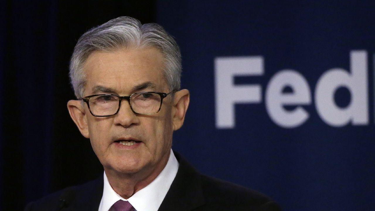 Fed toplantısı öncesinde dolar uluslararası piyasalarda yatay