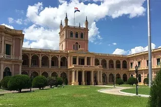 Paraguay'da faiz artırdı