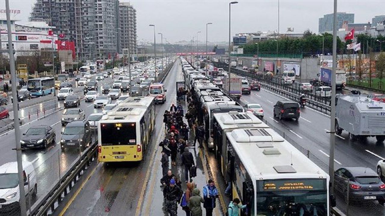 İstanbul'da ulaşıma zam geldi